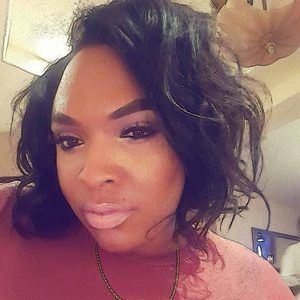 Meet your Posher, Mandy